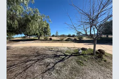 35125 Hobbiton, Hemet, CA 92544 - Photo 24