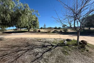 35125 Hobbiton, Hemet, CA 92544 - Photo 24