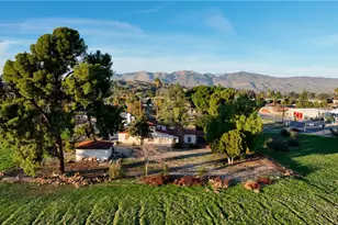 41699 Acacia Ave, Hemet, CA 92544 - Photo 4