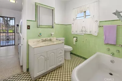 41699 Acacia Avenue, Hemet, CA 92544 - Photo 32