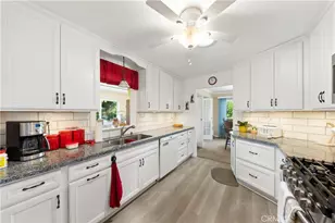 43689 Ange Ln, Hemet, CA 92544 - Photo 4