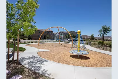 29425 Bovenzi Way, Winchester, CA 92596 - Photo 38