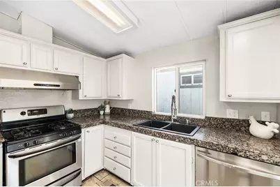 34135 Olive Grove, Wildomar, CA 92595 - Photo 8