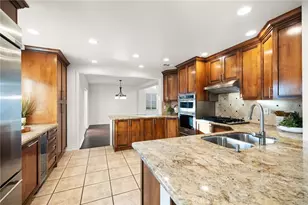 31049 Corte Arroyo, Temecula, CA 92592 - Photo 12