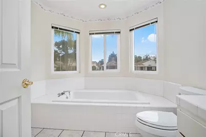 40412 Via Amapola, Murrieta, CA 92562 - Photo 30