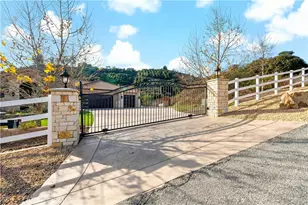 43831 Mountain Run Cir, Temecula, CA 92590 - Photo 4