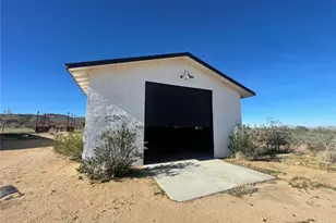 2288 Yetters, Landers, CA 92285 - Photo 12