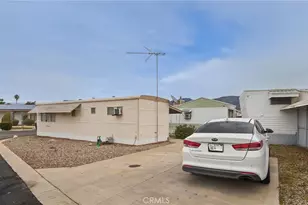 44725 E Florida Ave, Hemet, CA 92544 - Photo 16