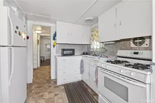 44725 E Florida Ave, Hemet, CA 92544 - Photo 8