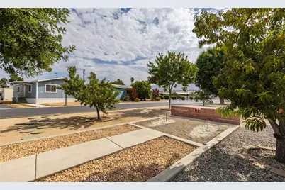 44725 E Florida Avenue #56, Hemet, CA 92544 - Photo 24