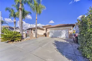 31812 Cypress View Ct, Menifee, CA 92584 - Photo 24