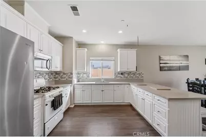 3470 Bryce Canyon Way, Perris, CA 92570 - Photo 10