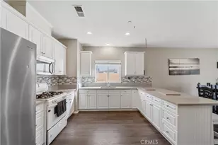 3470 Bryce Canyon Way, Perris, CA 92570 - Photo 10