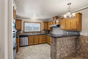 27250 Murrieta, Menifee, CA 92586 - Photo 10