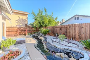 15543 Garnet Ct, Fontana, CA 92337 - Photo 38