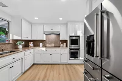 358 Sunrise Circle, Vista, CA 92084 - Photo 14