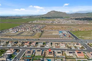 30681 Expedition, Winchester, CA 92596 - Photo 44