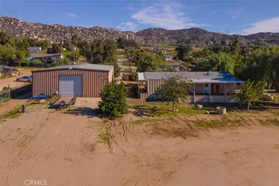 24067 Longview Lane, Menifee, CA 92585 - Photo 2