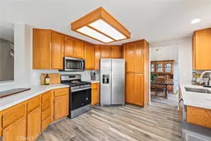 39784 Via Careza, Murrieta, CA 92563 - Photo 14