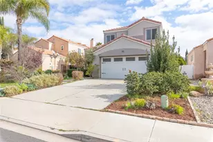 39784 Via Careza, Murrieta, CA 92563 - Photo 4