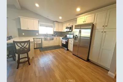 38315 38315 Via Taffia, Murrieta, CA 92563 - Photo 8