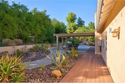 19315 Avenida Cordoba, Murrieta, CA 92562 - Photo 38