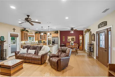 19315 Avenida Cordoba, Murrieta, CA 92562 - Photo 34