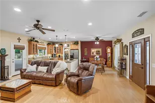 19315 Avenida Cordoba, Murrieta, CA 92562 - Photo 34