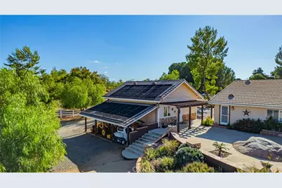 19315 Avenida Cordoba, Murrieta, CA 92562 - Photo 50