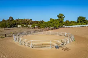 19315 Avenida Cordoba, Murrieta, CA 92562 - Photo 58