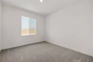 14873 Desert Lily Ct, Apple Valley, CA 92307 - Photo 4