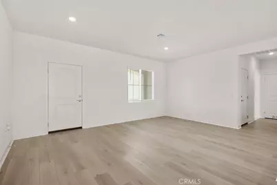 14873 Desert Lily Court, Apple Valley, CA 92307 - Photo 6