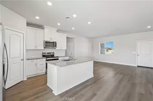 14873 Desert Lily Ct, Apple Valley, CA 92307 - Photo 4