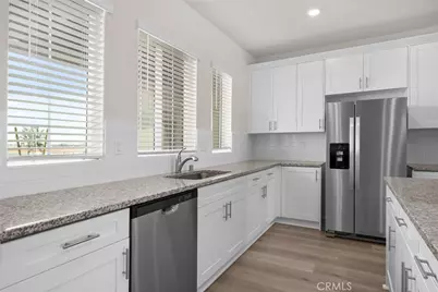 14891 Desert Lily Court, Apple Valley, CA 92307 - Photo 2