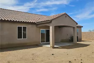 11299 Lancer, Victorville, CA 92392 - Photo 4