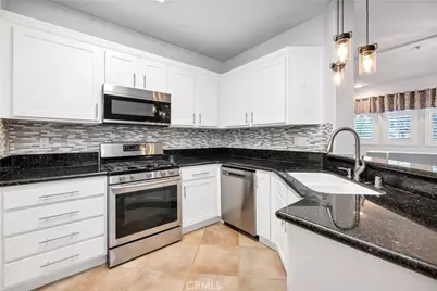 26451 Arboretum, Murrieta, CA 92563 - Photo 2