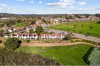 5492 Villas Drive, Bonsall, CA 92003 - Photo 2