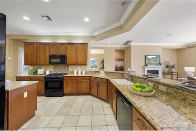 1669 Via Simpatico, Hemet, CA 92545 - Photo 12