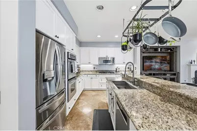 27570 Fern Pine Way, Murrieta, CA 92562 - Photo 18