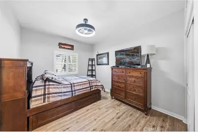 27570 Fern Pine Way, Murrieta, CA 92562 - Photo 34