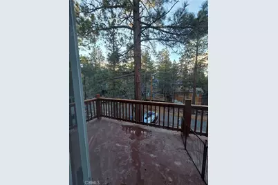 879 Spruce, Sugarloaf, CA 92386 - Photo 6