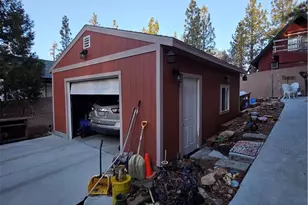 879 Spruce, Sugarloaf, CA 92386 - Photo 46