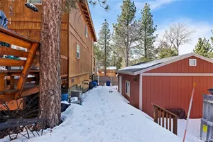 879 Spruce, Sugarloaf, CA 92386 - Photo 28