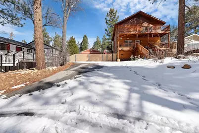 879 Spruce, Sugarloaf, CA 92386 - Photo 2