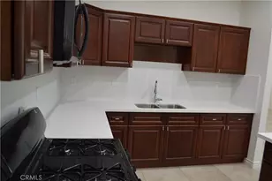 221 W 10th St, Perris, CA 92570 - Photo 34