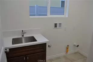 221 W 10th St, Perris, CA 92570 - Photo 28