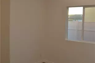 221 W 10th St, Perris, CA 92570 - Photo 22