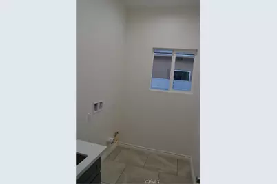 231 W 10th Street, Perris, CA 92570 - Photo 40