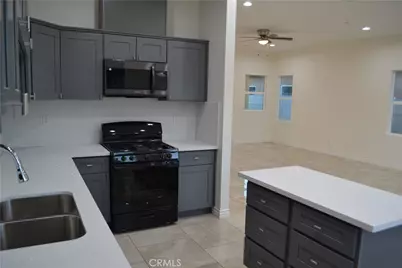 231 W 10th Street, Perris, CA 92570 - Photo 22