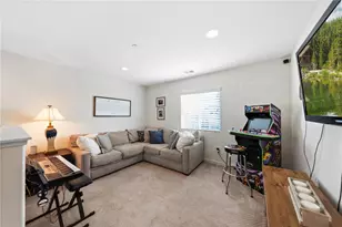 24212 Bay Laurel Ave, Murrieta, CA 92562 - Photo 16